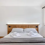 Maison Le Cre 5 * Introd